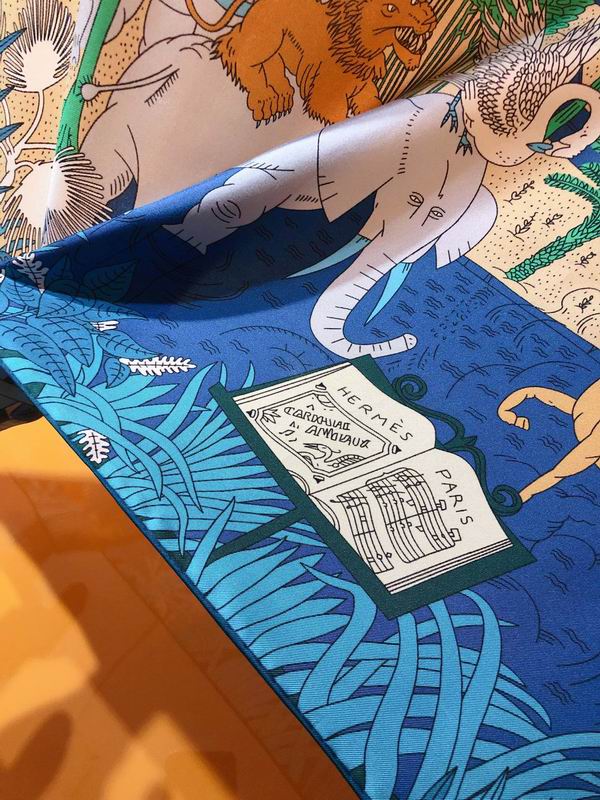 Hermes  silk scarf 90X90cm E06 (33)